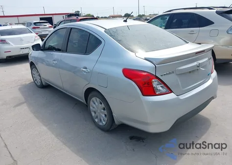 2015 Nissan Versa 1.6 Sv z USA, uszkodzony, nr VIN 3N1CN7AP4FL889886